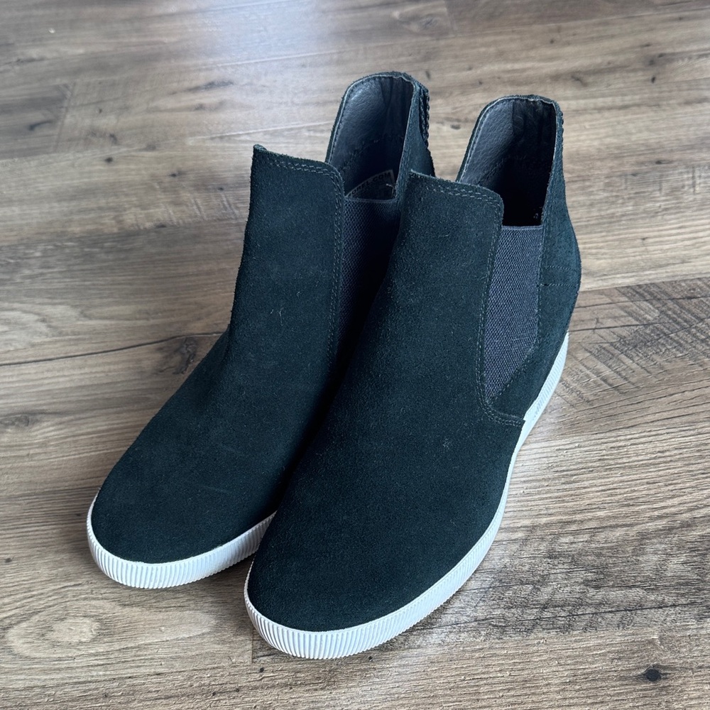 Sorel Out N About Slip-on Wedge